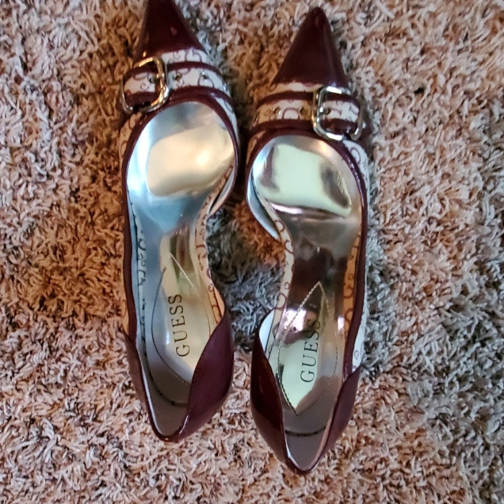 Burgundy and Tan Guess Shoes Size 6.5